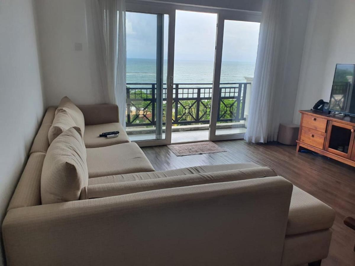 De Saram Residencies