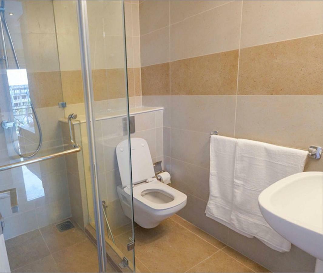 Appartement De Saram Residencies