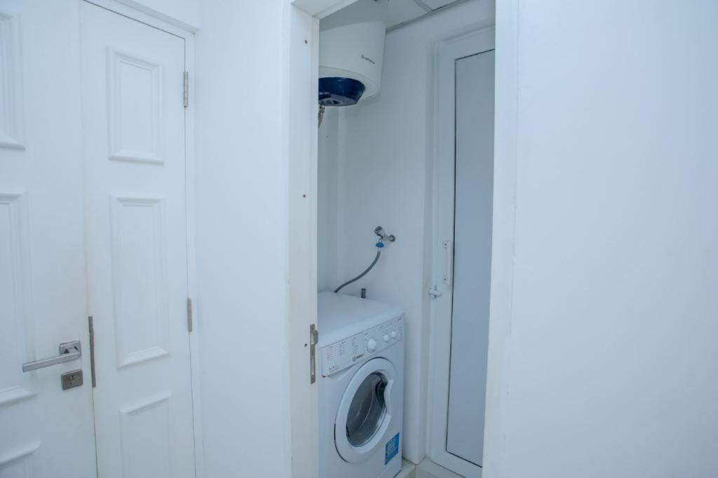 De Saram Residencies Apartment *